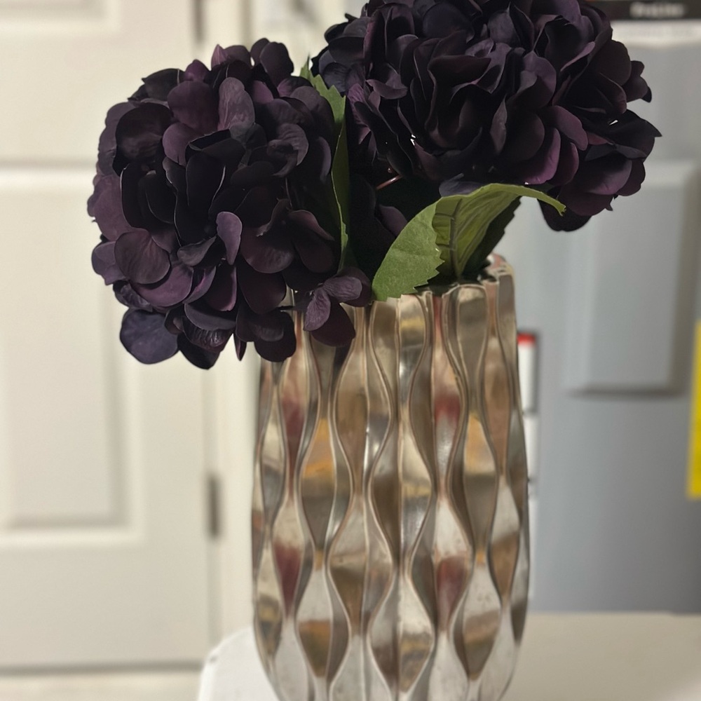 Elegant Silver Vase with Purple Flowers